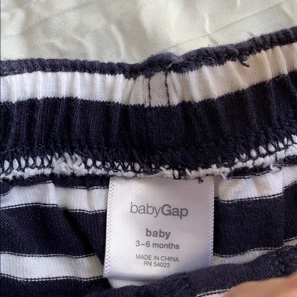 Baby gap - Picture 6 of 6